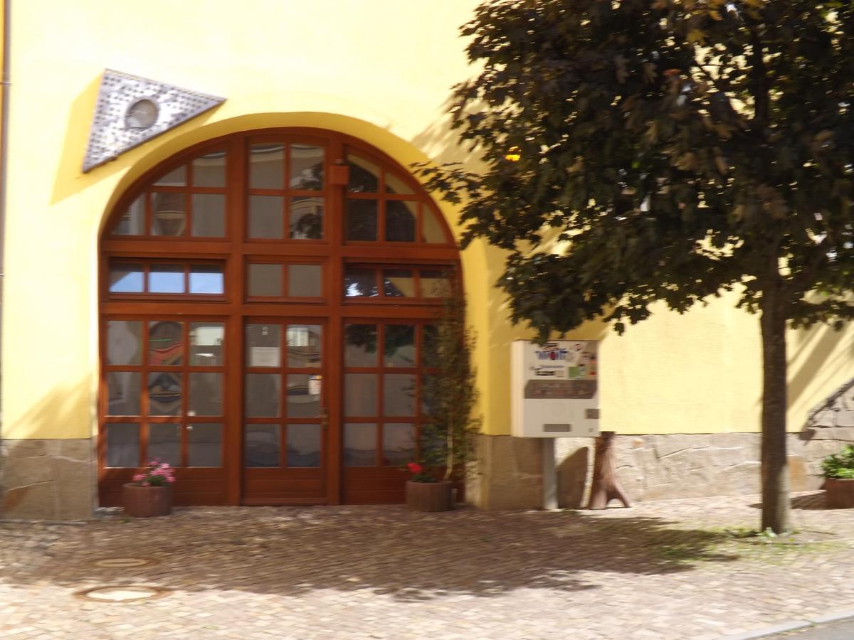 Hotel "Zur Sonne" Querfurt Esterno foto